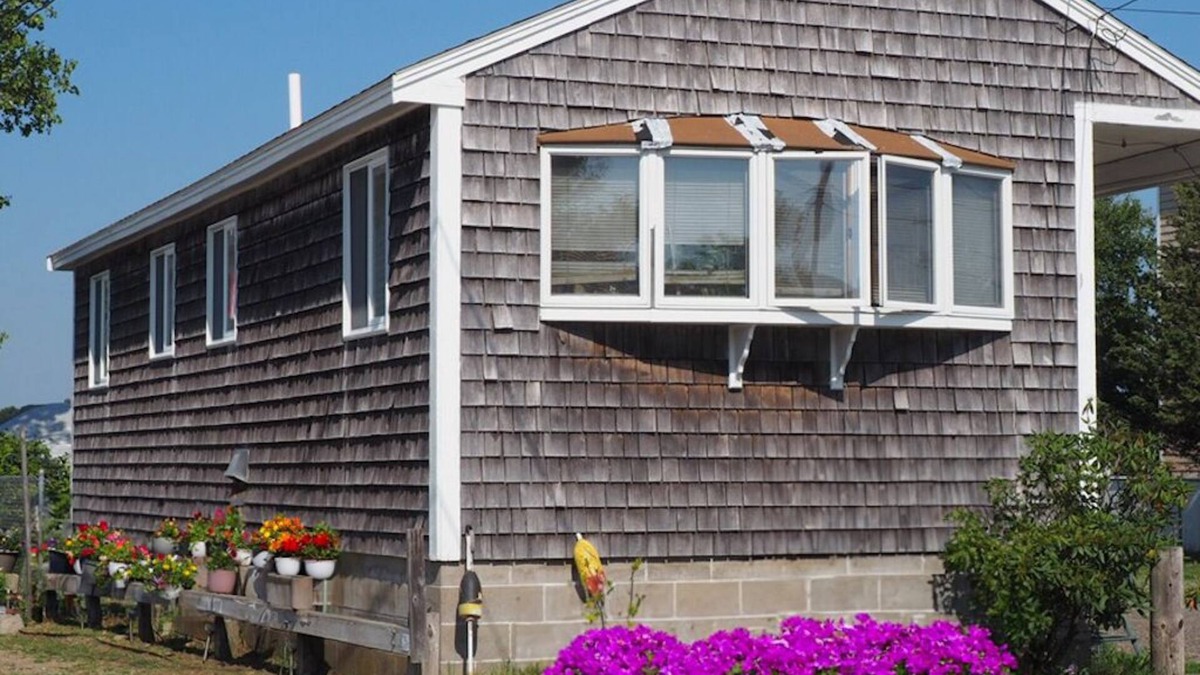 Salisbury Beach House | Sandy Toes Salisbury Beach Cottage