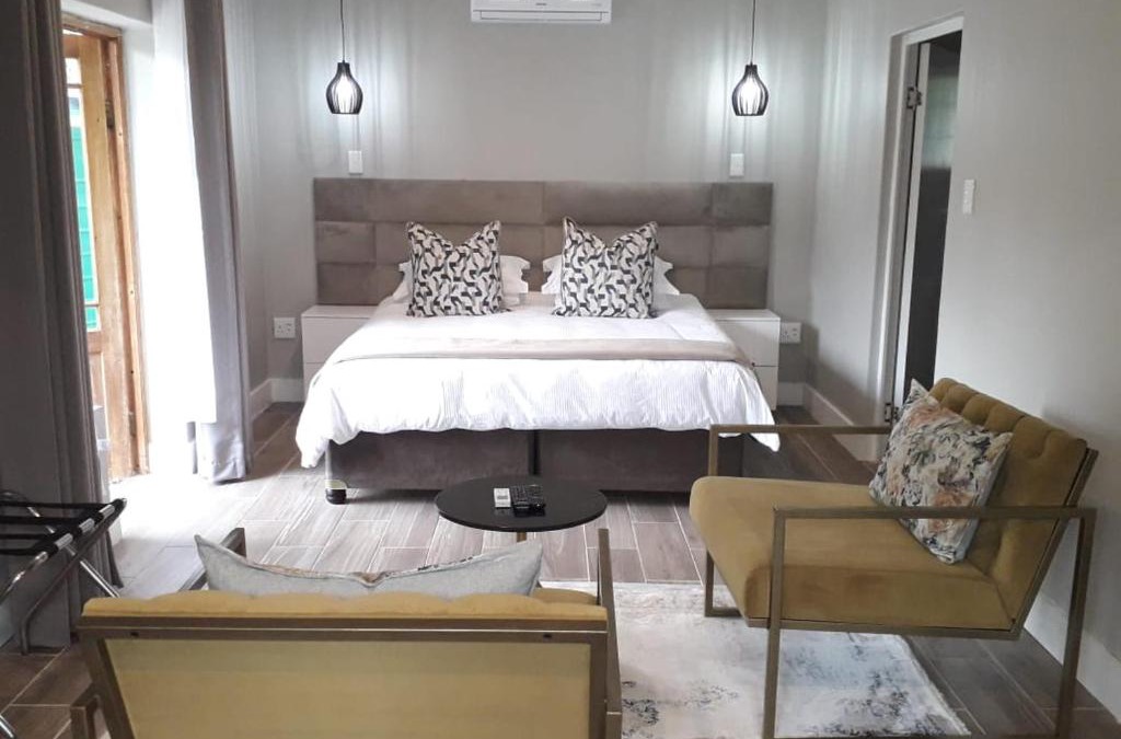Himeville House | Sani Pass Manor Guest House