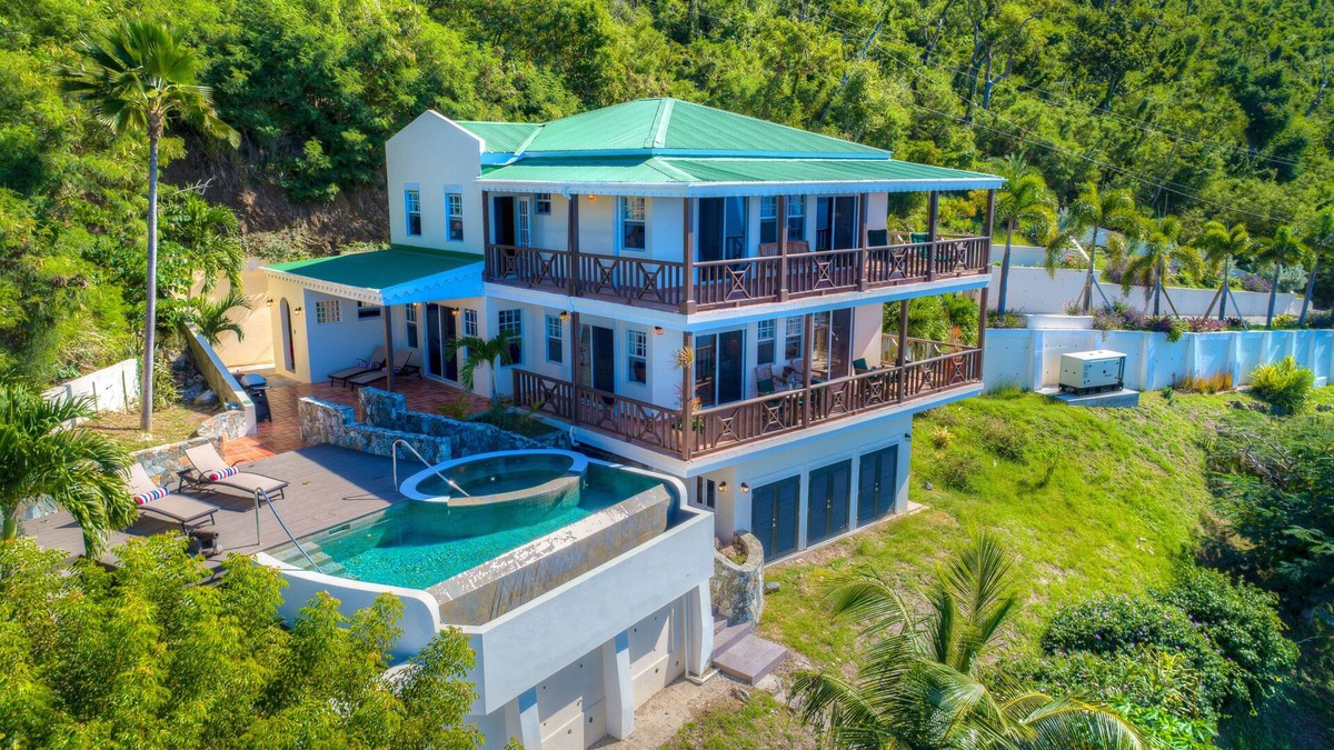 Towers Estate Villa | SANS SOUCI - elegant villa w/pool & "even better than the photos" views