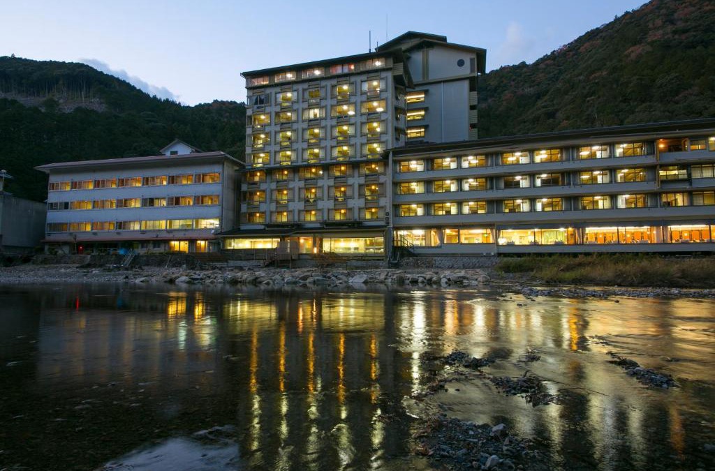 Kawayu Hot Springs Hotel | Sansuikan Kawayu Midoriya