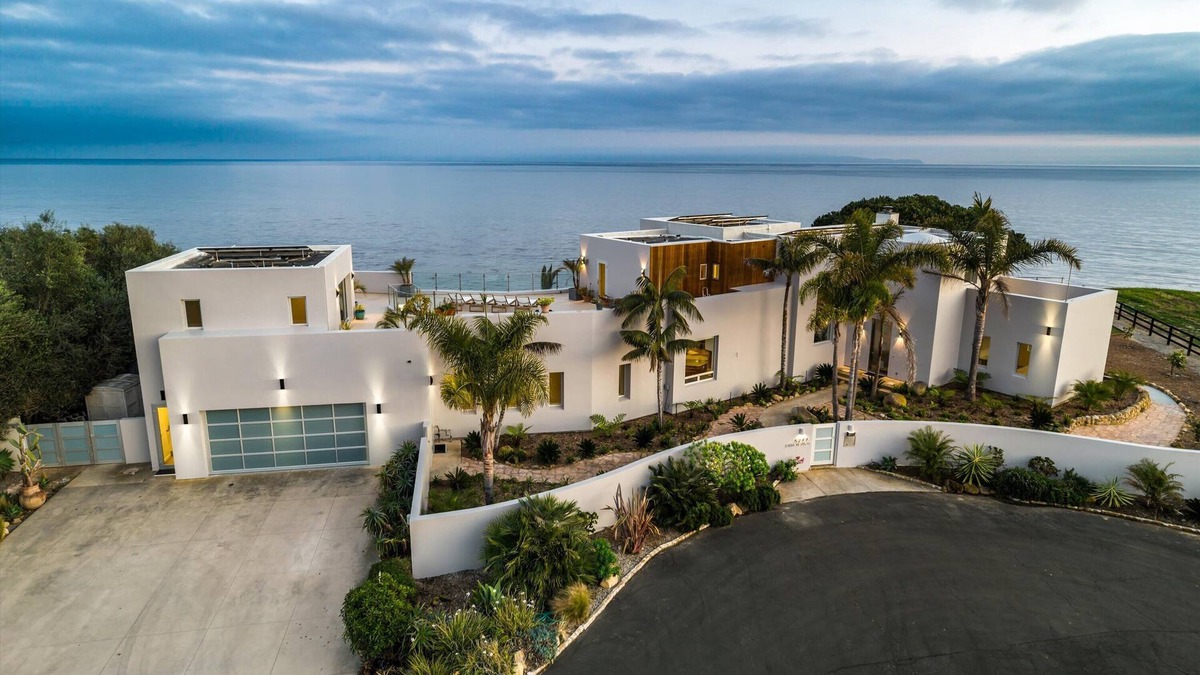 Santa Barbara House | Santa Barbara Bluff-Top Luxury with Panoramic Ocean Views & Private Beach Access
