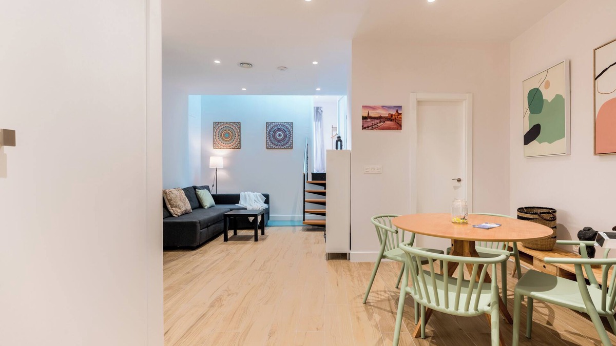 San Vicente Apartment | SANTA BARBARA CENTRAL SUITES, 2BDR AP ON THE 1ST FLOOR