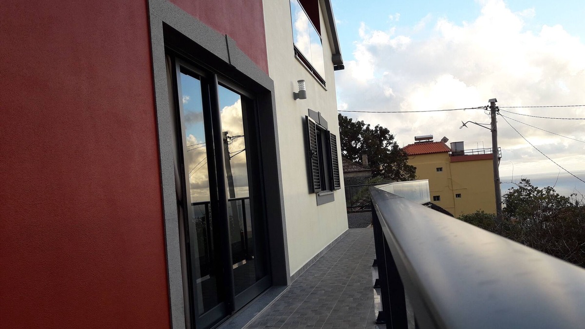 Calheta House | Santa Catarina House Madeira