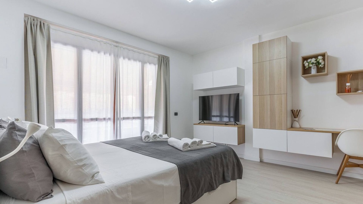 Milan Apartment | Santa Giulia Suite. Like at Home. Leisure or business with all the best comfort!