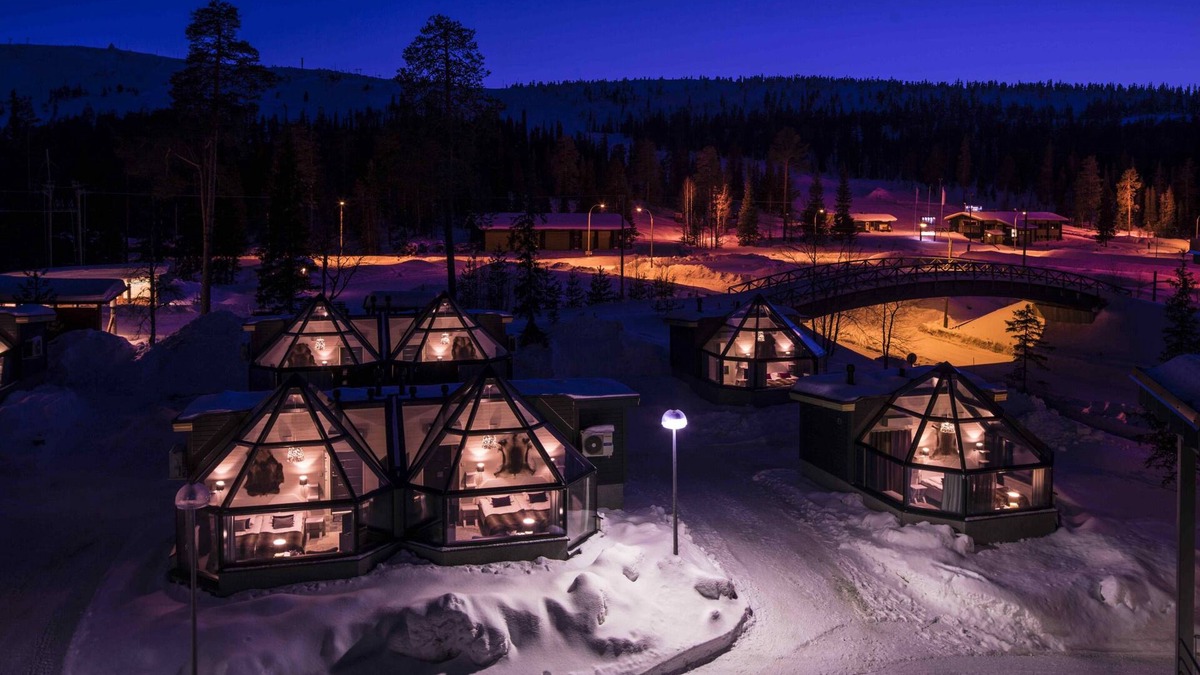 Luosto Hotel | Santa's Hotel Aurora & Igloos