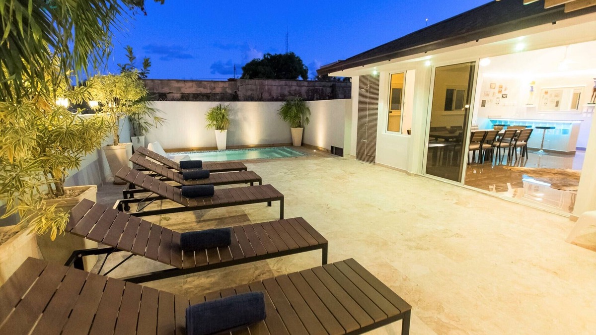 Gascue House | Santo Domingo Colonial 5-Bedroom Pool Villa✔️