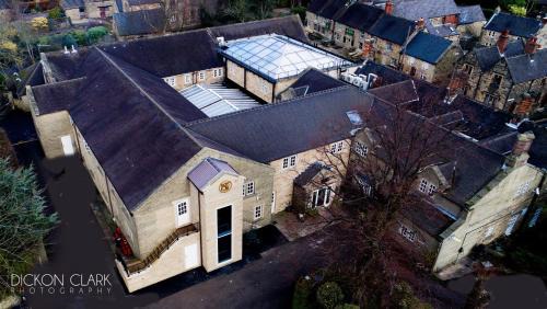 Alfreton Hotel | Santo's Higham Farm Hotel