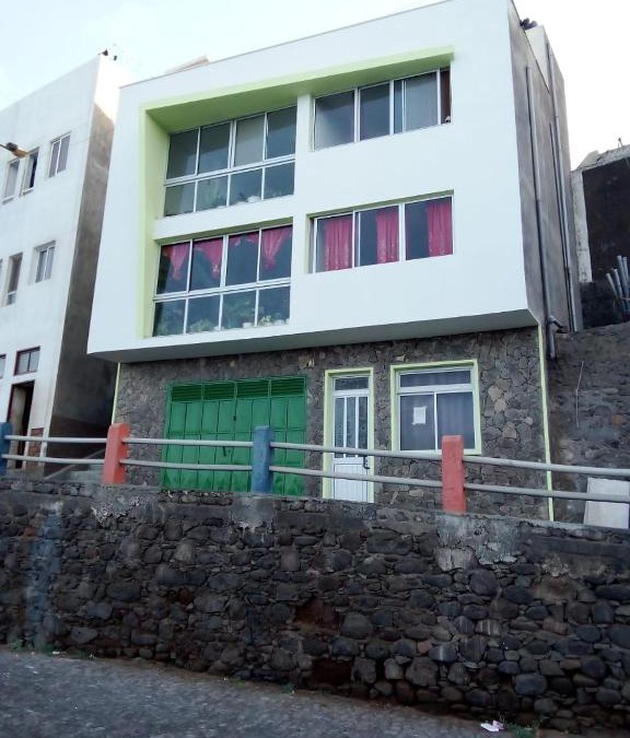 Ribeira Grande Apartment | Santos Medina