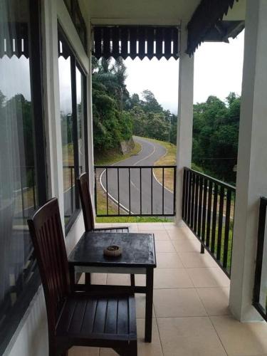 Moni House | Sao Ria Wisata Lodge