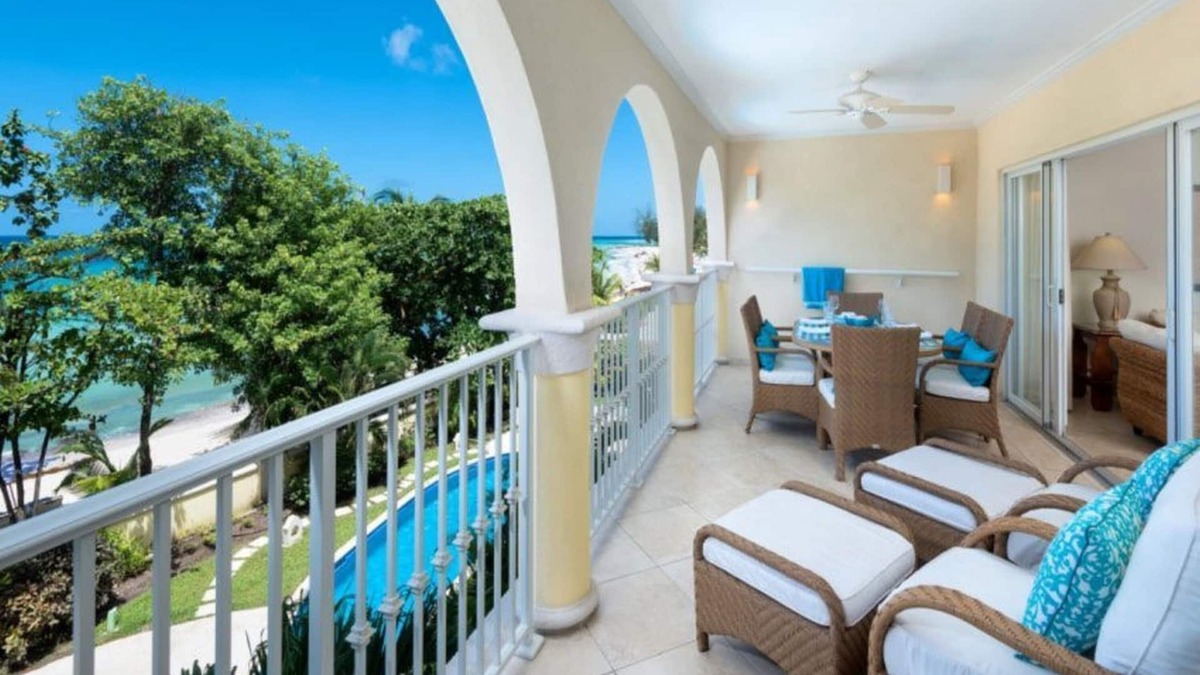 Dover Condo | Sapphire Beach Condominiums by Blue Sky Luxury