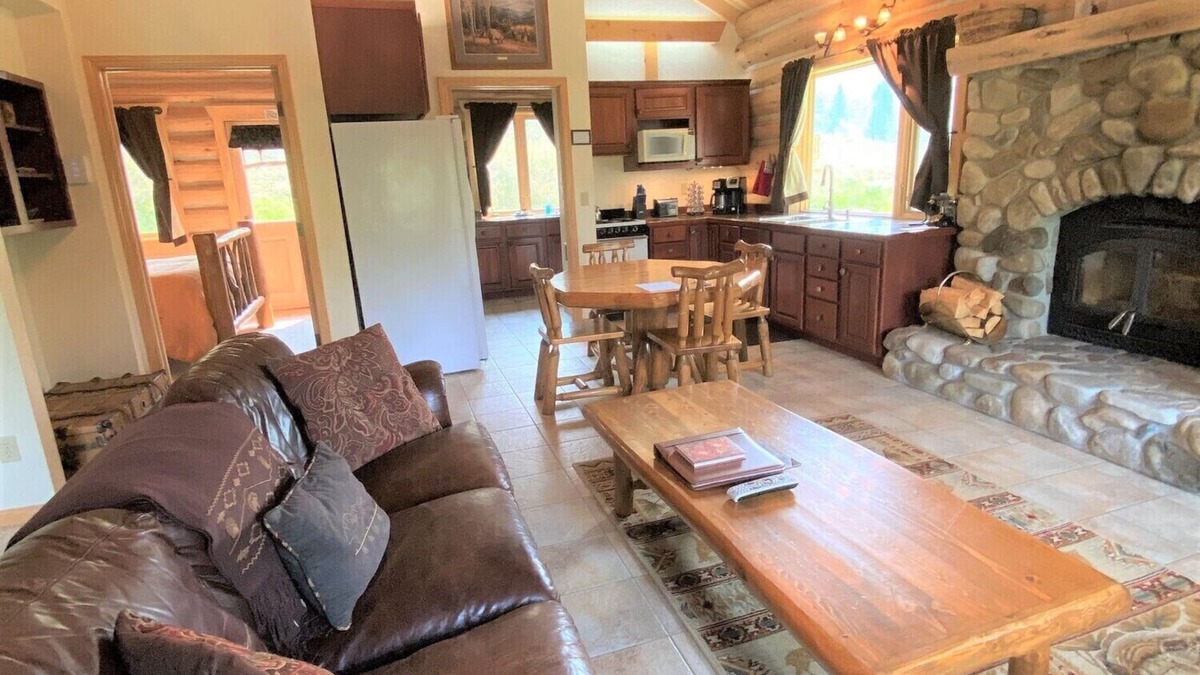 Darby Cabin | Sapphire Cabin at Rye Creek Lodge