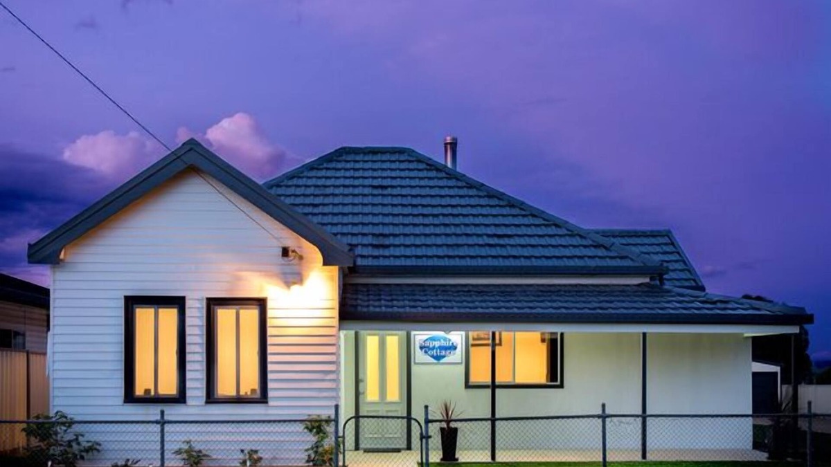 Glen Innes House | Sapphire Cottage- Glen Innes