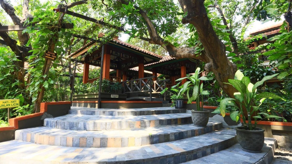 Gresik Hotel | Sapta Nawa Resort 1 Gresik