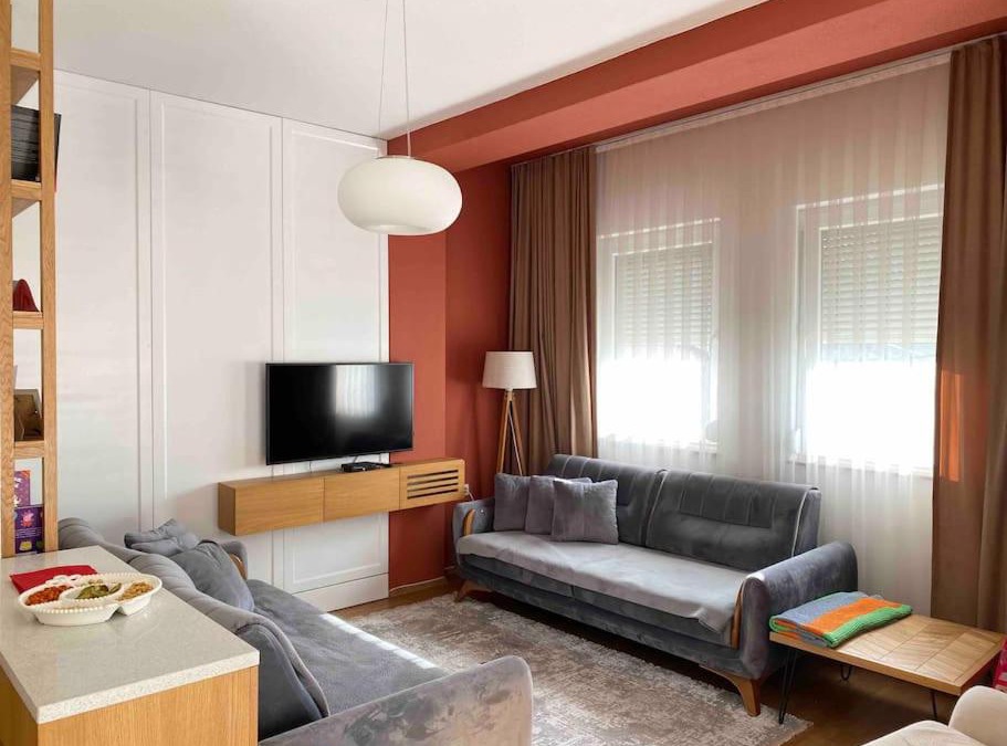 Mejë Apartment | Sara’s Stars Apartment in Gjakova