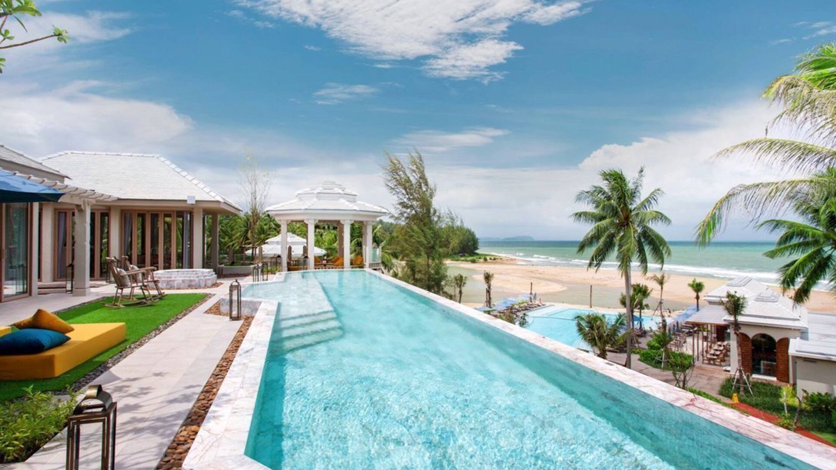 Khuk Khak Beach Resort | Saralee Penthouse - Two Bedroom Resort, Sleeps 6