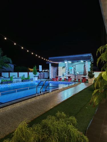 Kampung Tok Saboh House | Sarang View Homestay Cenderawasih