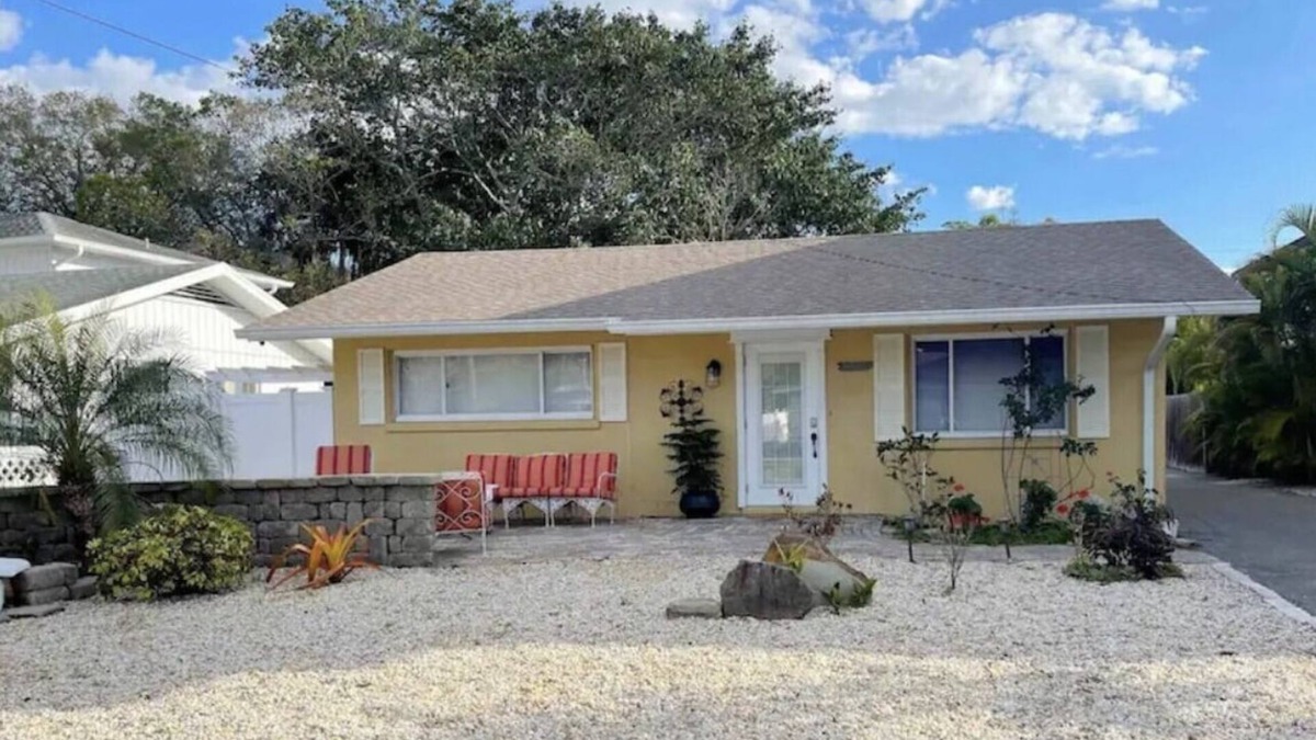 Alta Vista House | Sarasota Gateway Beach House