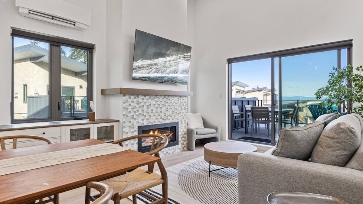 Black Creek Condo | Saratoga Bliss at THE BEACH HOUSE