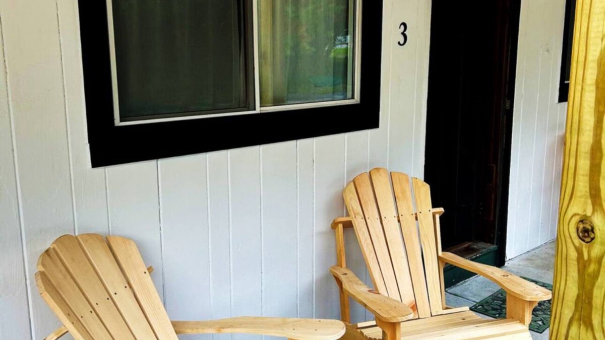 Saratoga Springs Apartment | Saratoga Garden Motel - Room 3