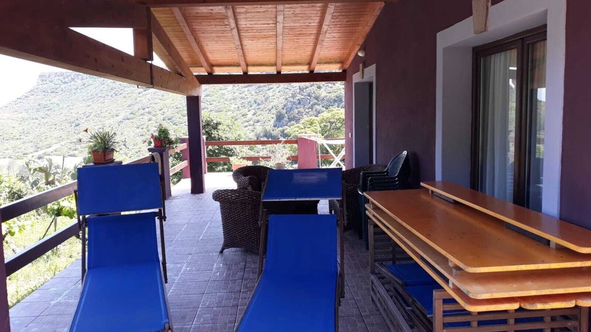 Sedini Apartment | Sardinia three-room apartment with sea view