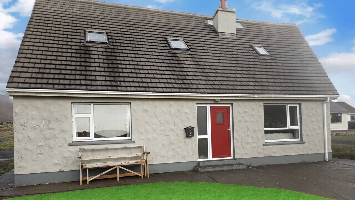 Achill Island House | Sarlyn Holiday Home Achill