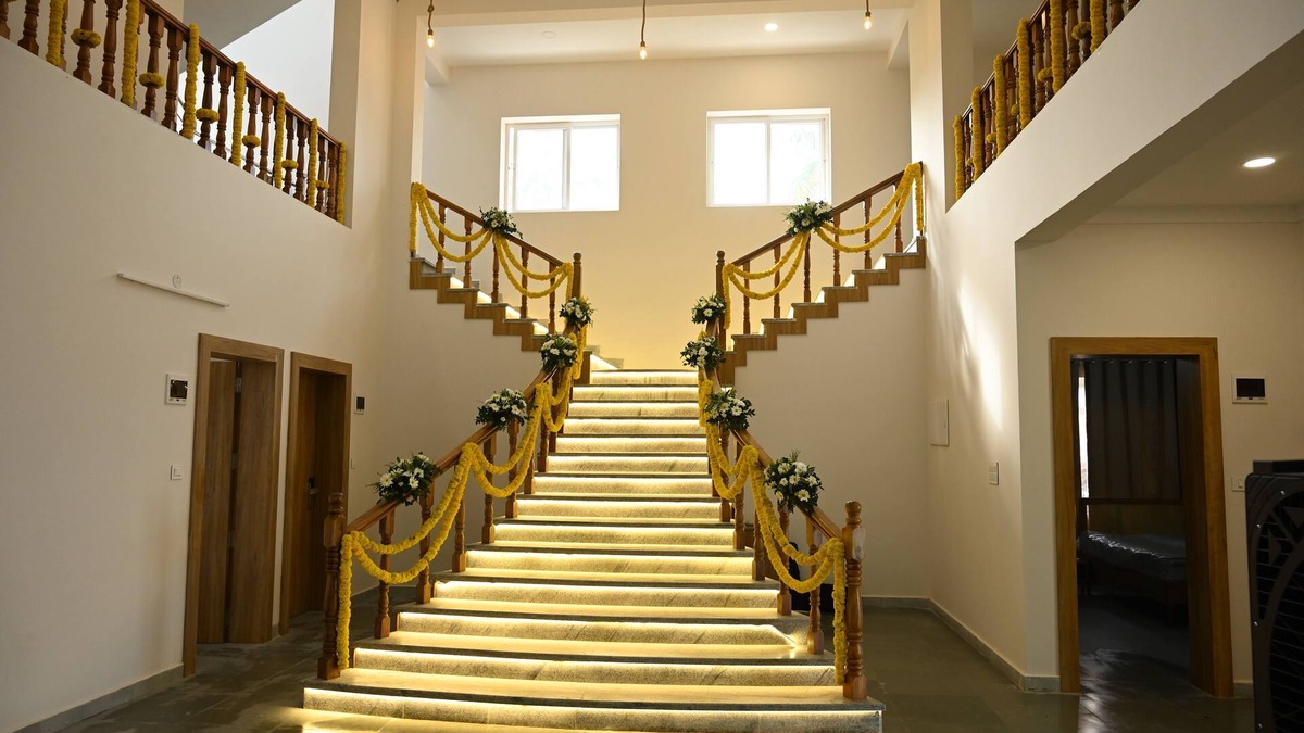 Mangalore Hotel | Saroja Villa by Monarch Stays