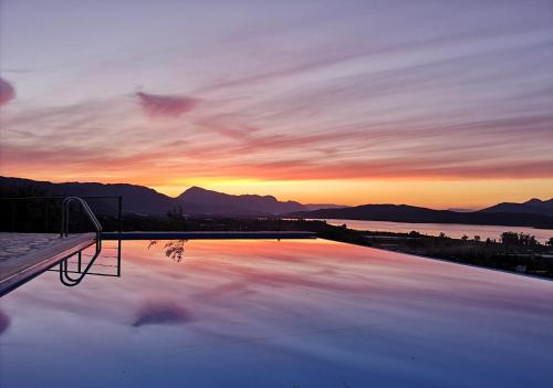 Galatas Villa | Saronic TopView Villa