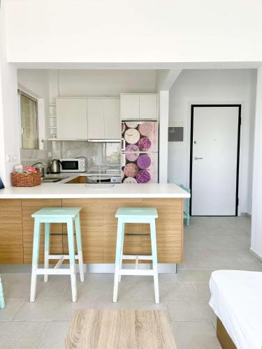 Saronida Apartment | Saronida beach apartments kids and pets friendly