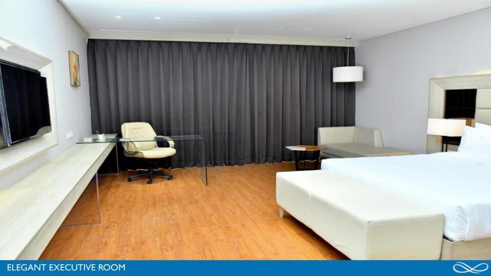 Morbi Hotel | Sarovar Portico Morbi