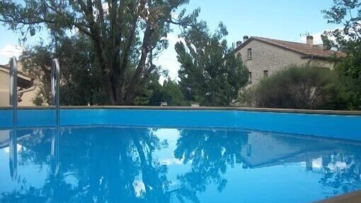 Sarrians House | Sarrians rental for 4 people, pets welcome.