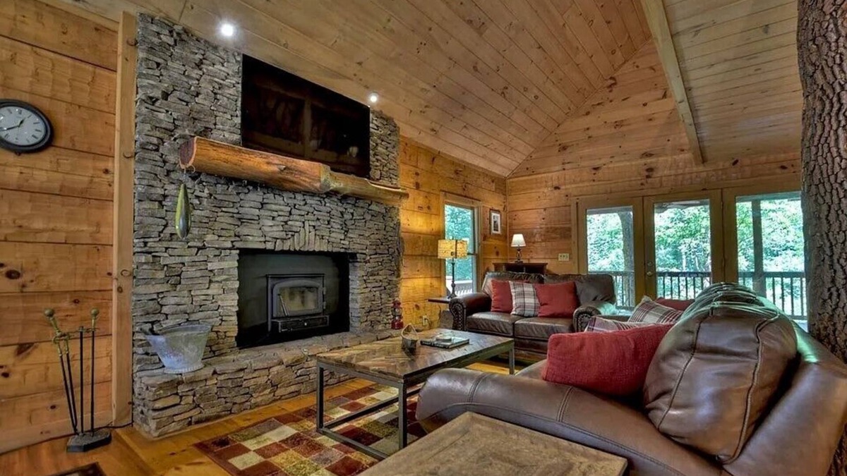 Epworth Cabin | Sasquatch River Retreat