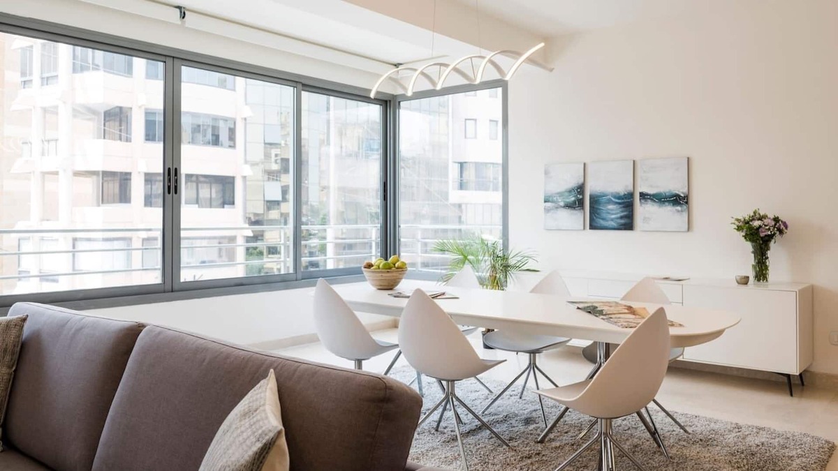 Achrafieh Apartment | Sassine Flats - Large & Luminous - Power 21/24