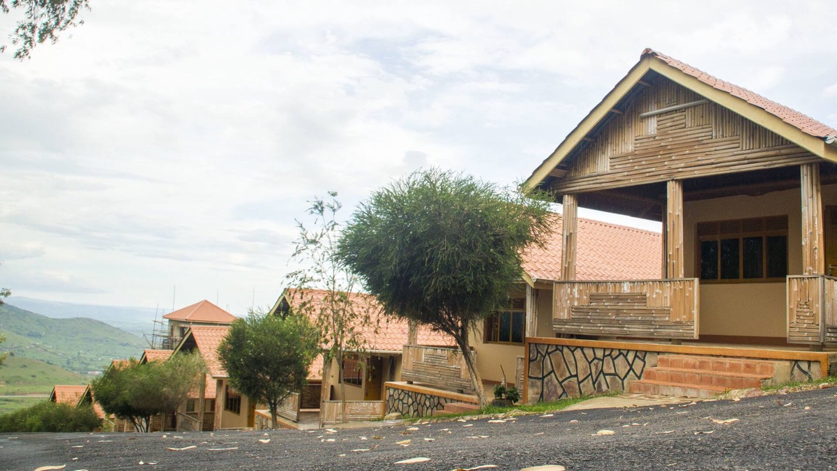 Muhanga Hotel | Satellite Holiday Resort