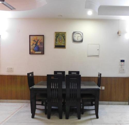Vaishali Villa | Saubhagya BnB Homes - 4 BHK floor with Kitchen