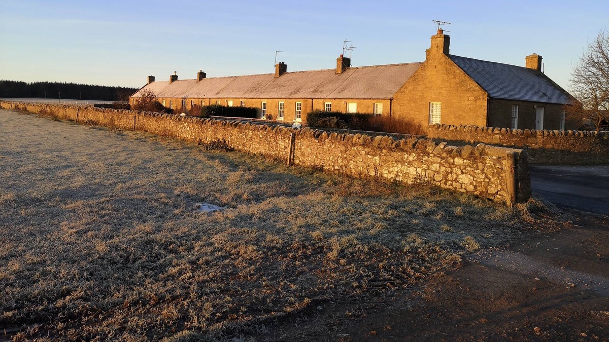 Pathhead Cottage | Saughland Cottage Farm Stay - Pathhead, Midlothian.