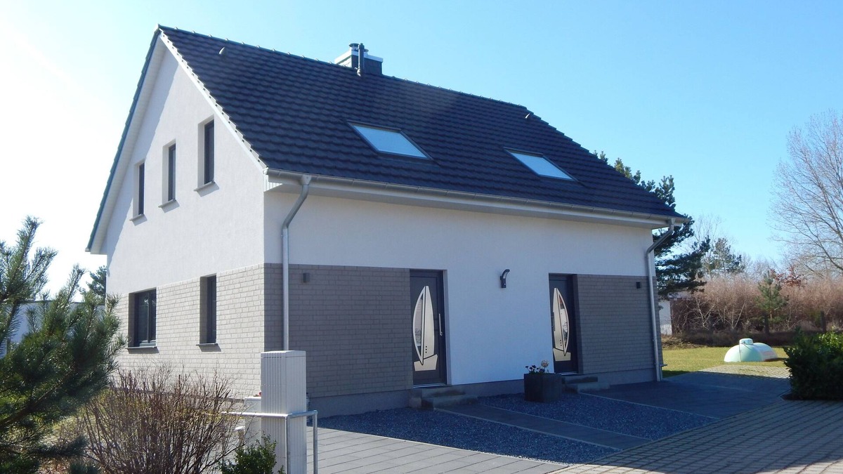 Fuhlendorf House | Sauna, whirlpool, fireplace, 3TV, WiFi, 2 bedrooms, SKY TV, terrace, LAST MINUTE