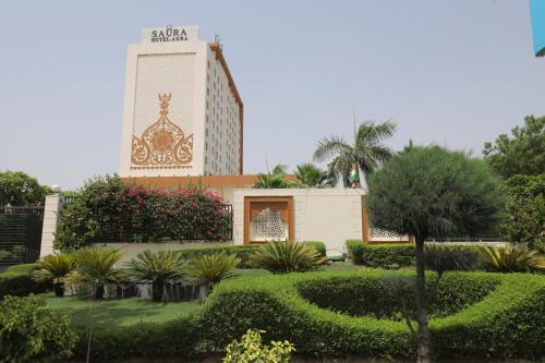 Agra Hotel | Saura Hotel, Agra - A Club Mahindra Associate