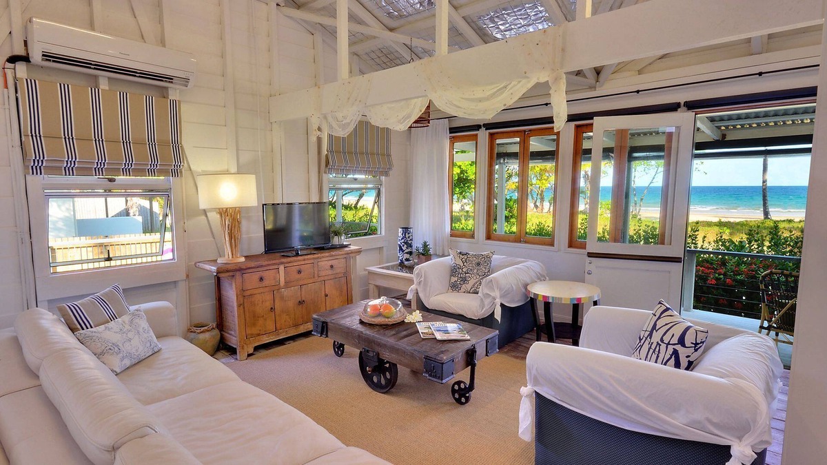 Mission Beach Cottage | Savannah Breeze Cottage