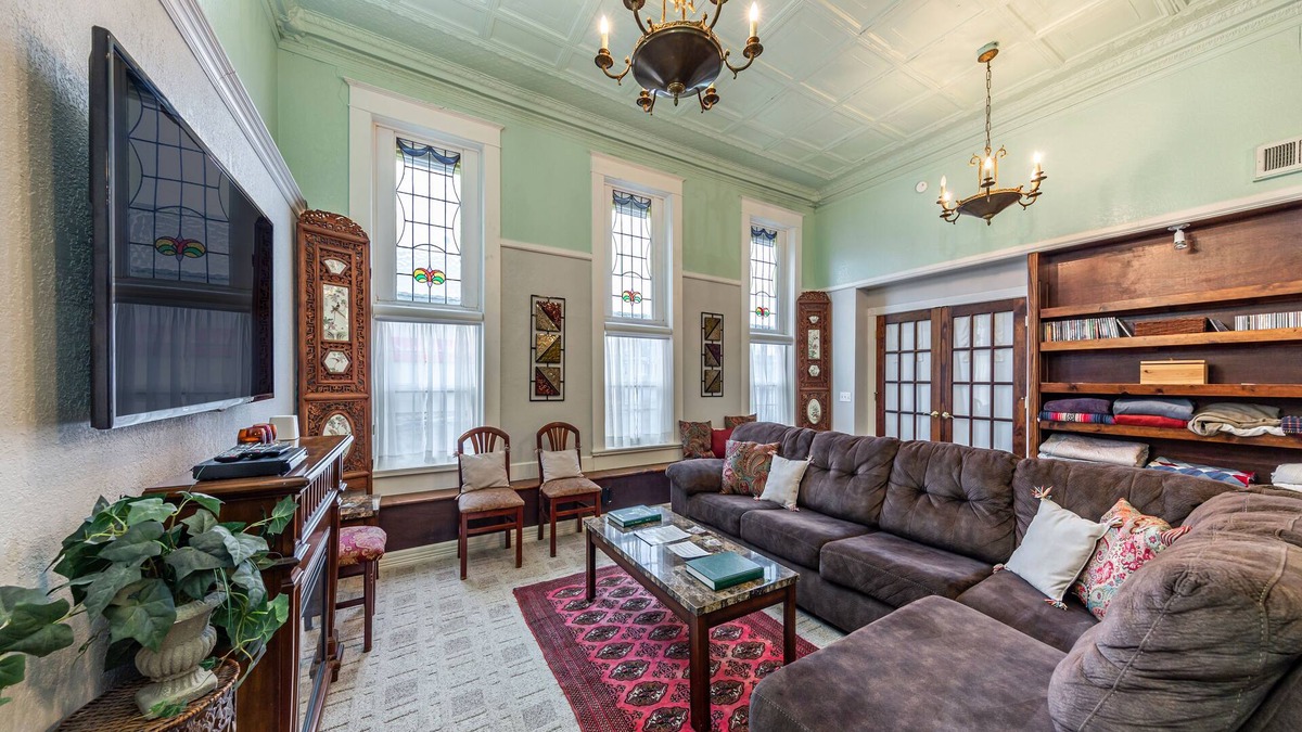 Savannah Apartment | Savannah Journalist Historic Site