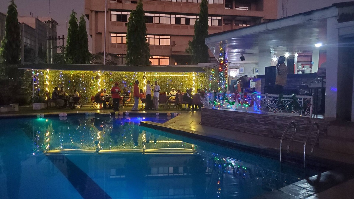 Abuja Hotel | Savannah Suites & apartments