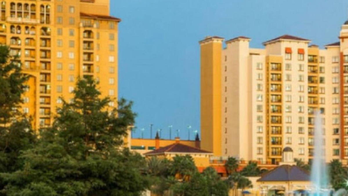 Lake Buena Vista Apartment | Save Big and stay at this luxury resort inside the gates of Disney!