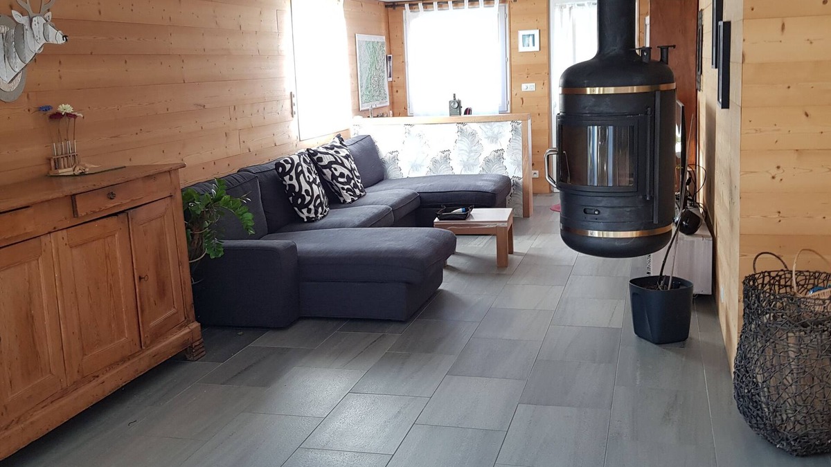 Jacob-Bellecombette House | Savoie, 2 rooms for stopover + parking.