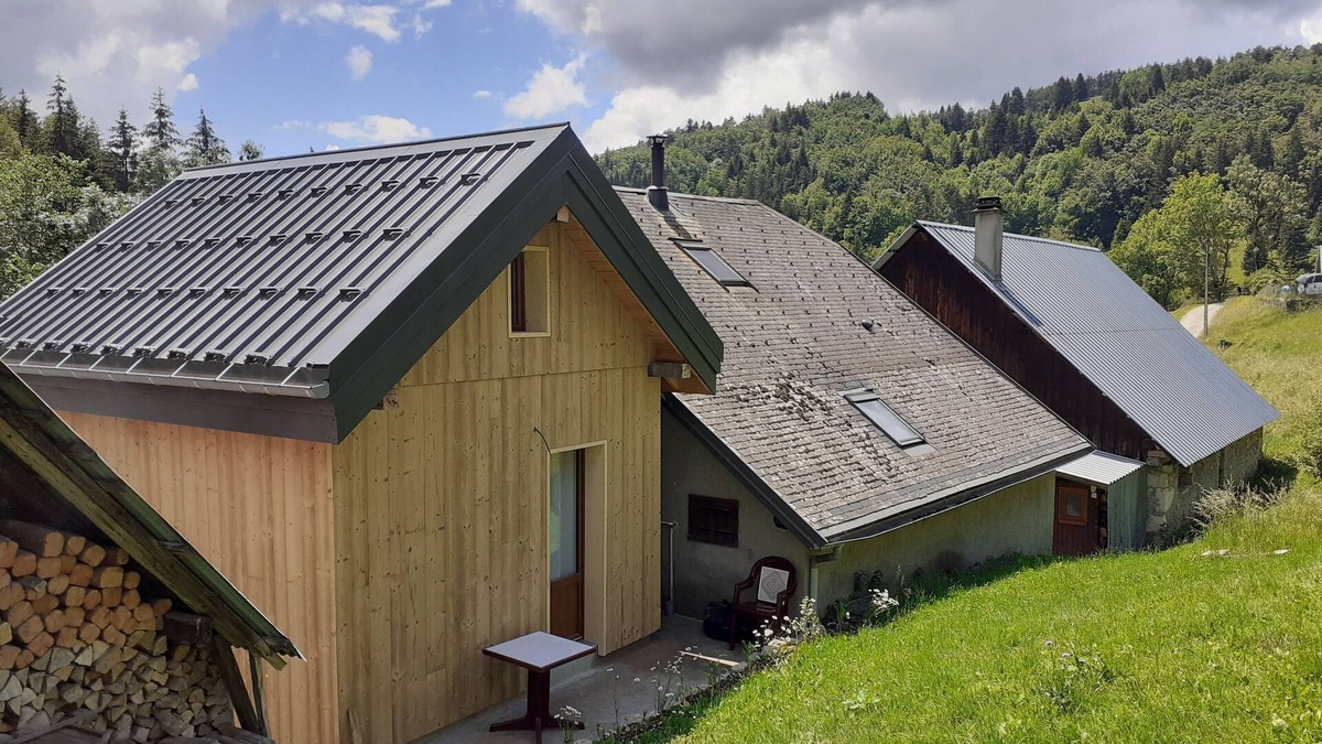 Entremont-le-Vieux Ski Chalet | SAVOIE, CHARTREUSE, GITE ENTREMONT LE VIEUX