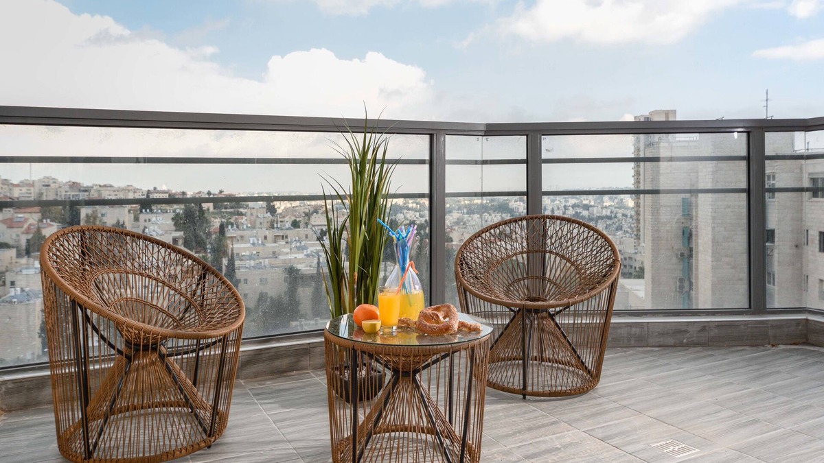 Jerusalem Apartment | Savyoney Ramat Sharet - Isrentals