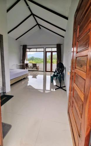 Bohorok House | Sawah Resto Bungalow & Jungle Trekking
