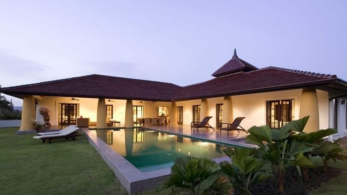Nong Kae Villa | Sawan Villa: Your Private 4-BR Tropical Retreat in Hua Hin