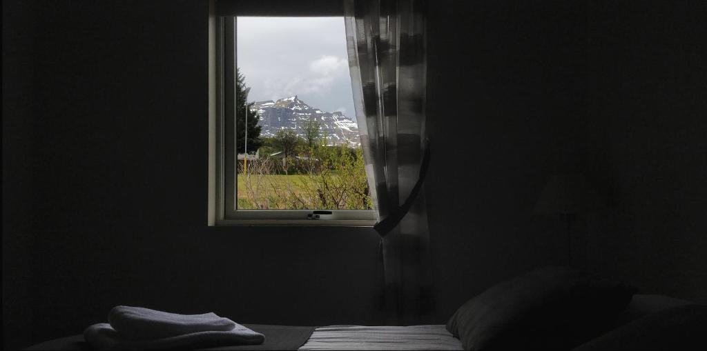 Stoovarfjorour House | SAXA Guesthouse