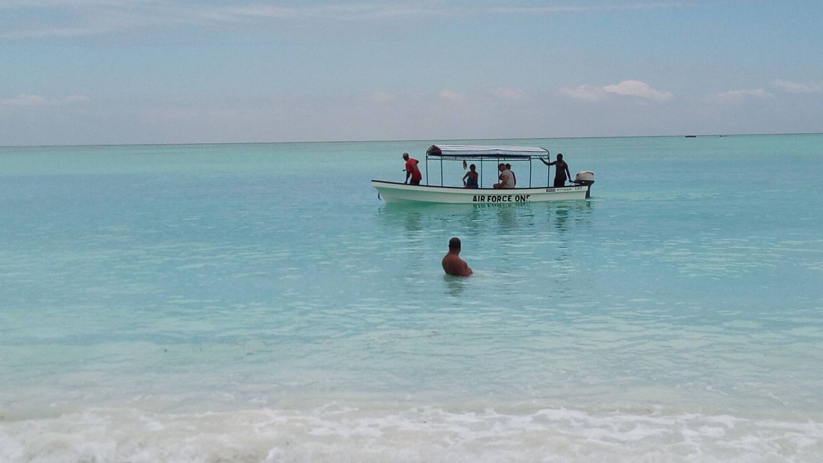 Nungwi House | SAZANIBUNGALOWS. Nungwi North Zanzibar