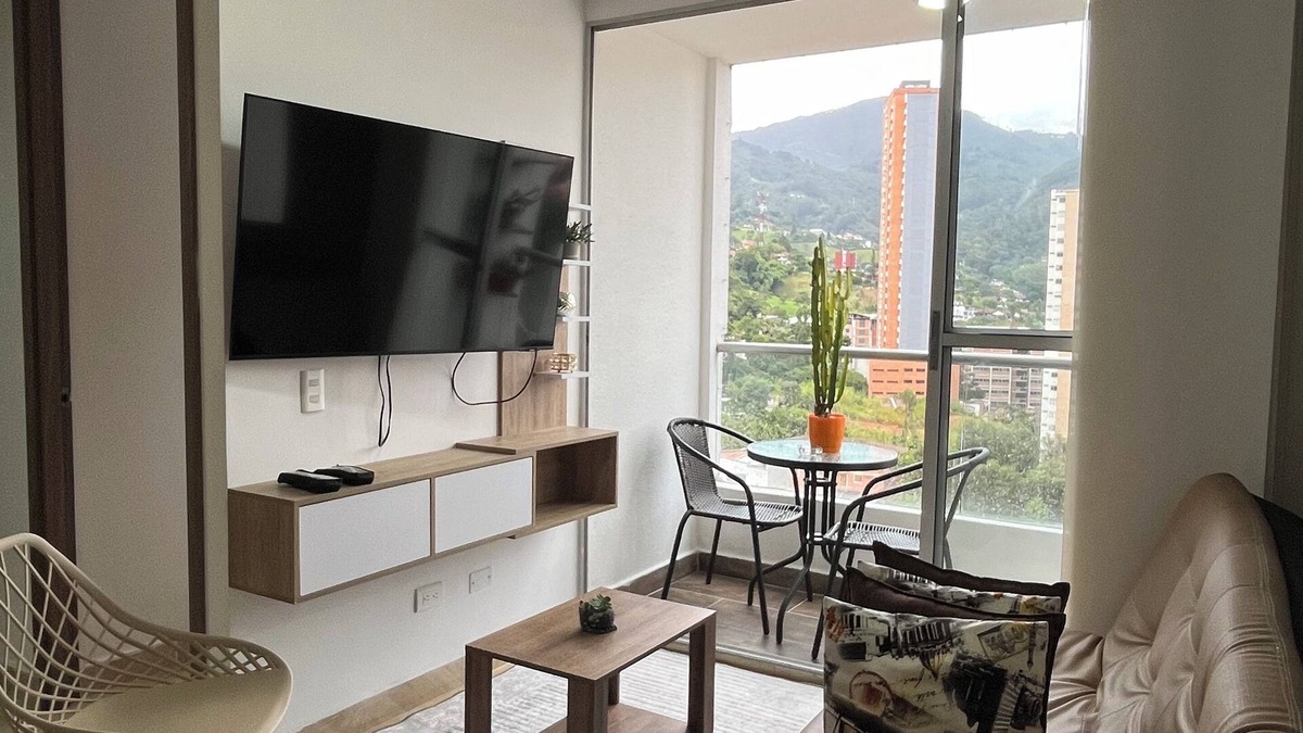 Sabaneta Apartment | SB1326. Apartment Sabaneta, central, beautiful view of the mountains and the city