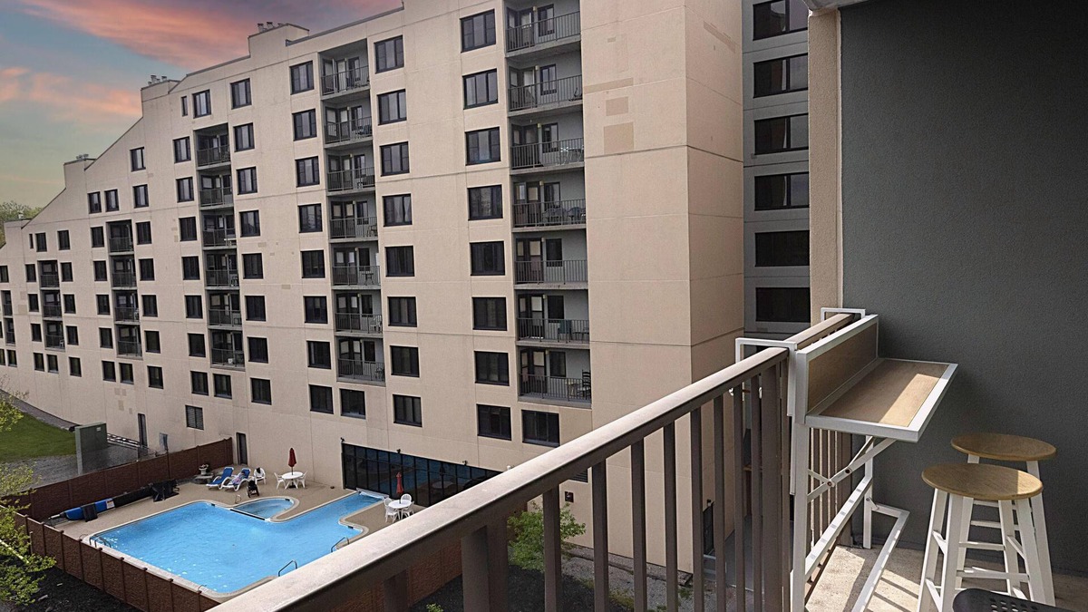 Snowshoe Condo | SC 5410: Dazzling 1BR w/balcony. Ready for you to enjoy this summer w/pool!